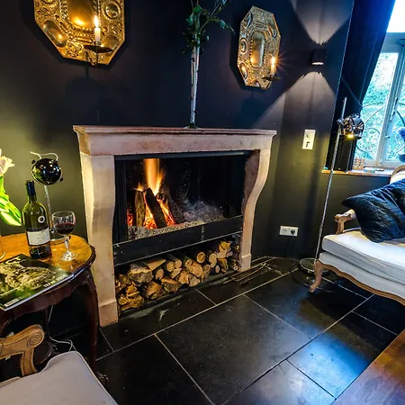 Boutique Bonjour 4*