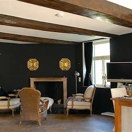 Boutique Bonjour 4*