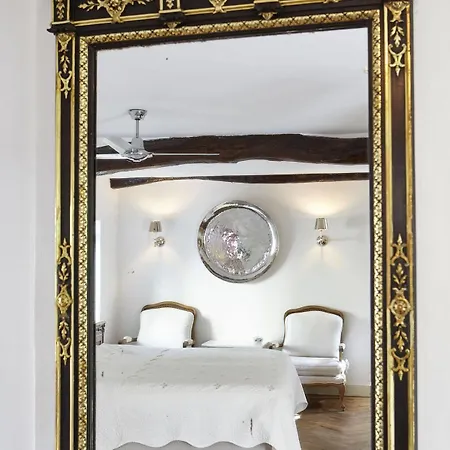 Boutique Bonjour 4*