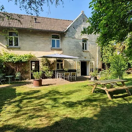 Bed & Breakfast Boutique Bonjour 4*