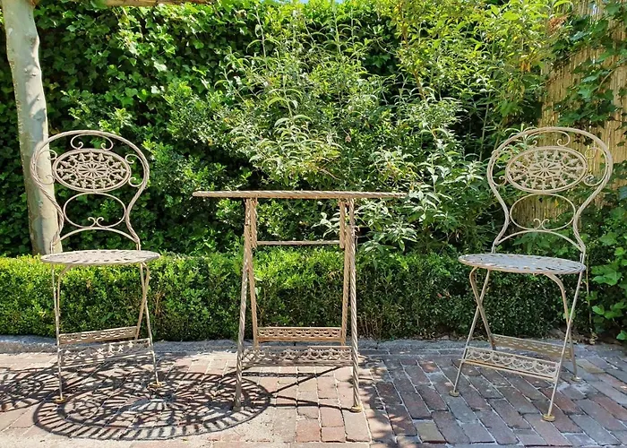 Oda ve Kahvaltı Boutique Bonjour 4*