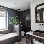 Bed & Breakfast Boutique Bonjour 4*