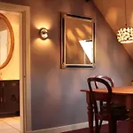 Boutique Bonjour Bed & Breakfast 4*