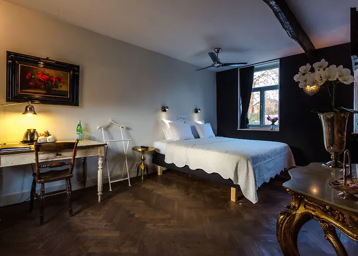 Boutique Bonjour Bed & Breakfast