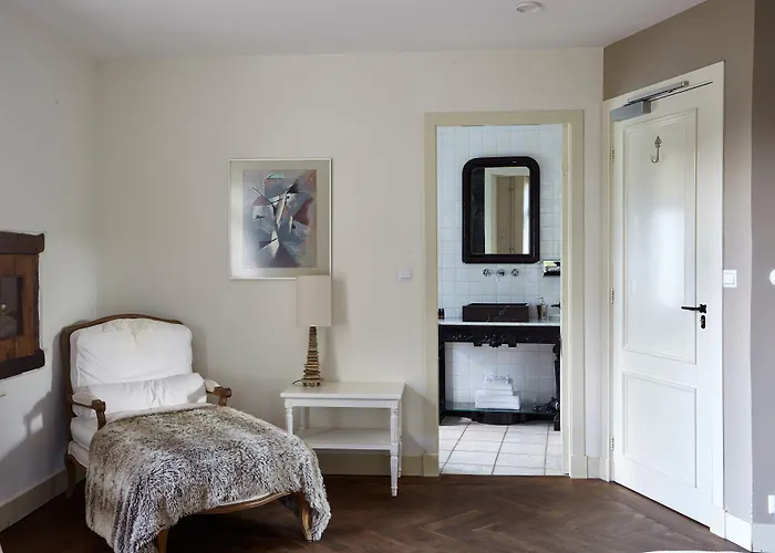 Boutique Bonjour Bed & Breakfast